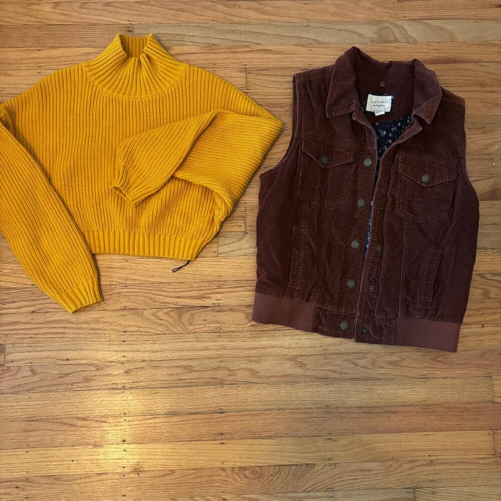 Forever 21 brown vest and yellow ocre crop sweater M size